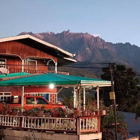 Almeera Homestay Kampong Kundassan Extérieur photo