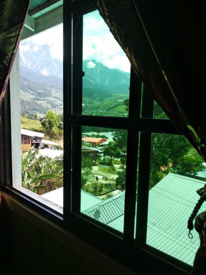 Almeera Homestay Kampong Kundassan Extérieur photo